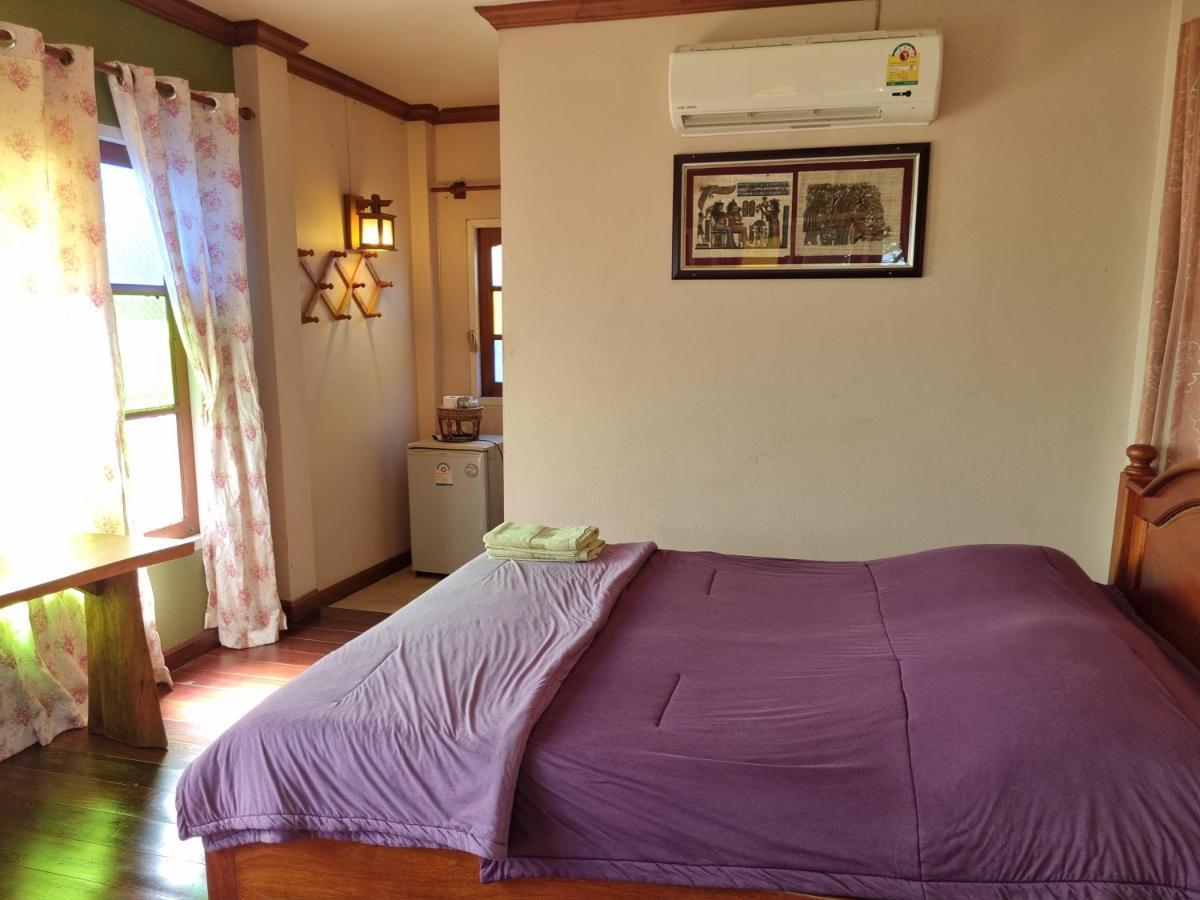 Hello Sichang Bungalow Ko Si Chang Dış mekan fotoğraf