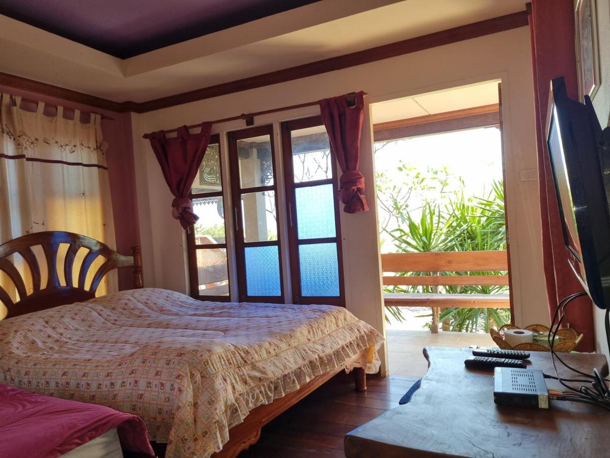 Hello Sichang Bungalow Ko Si Chang Dış mekan fotoğraf