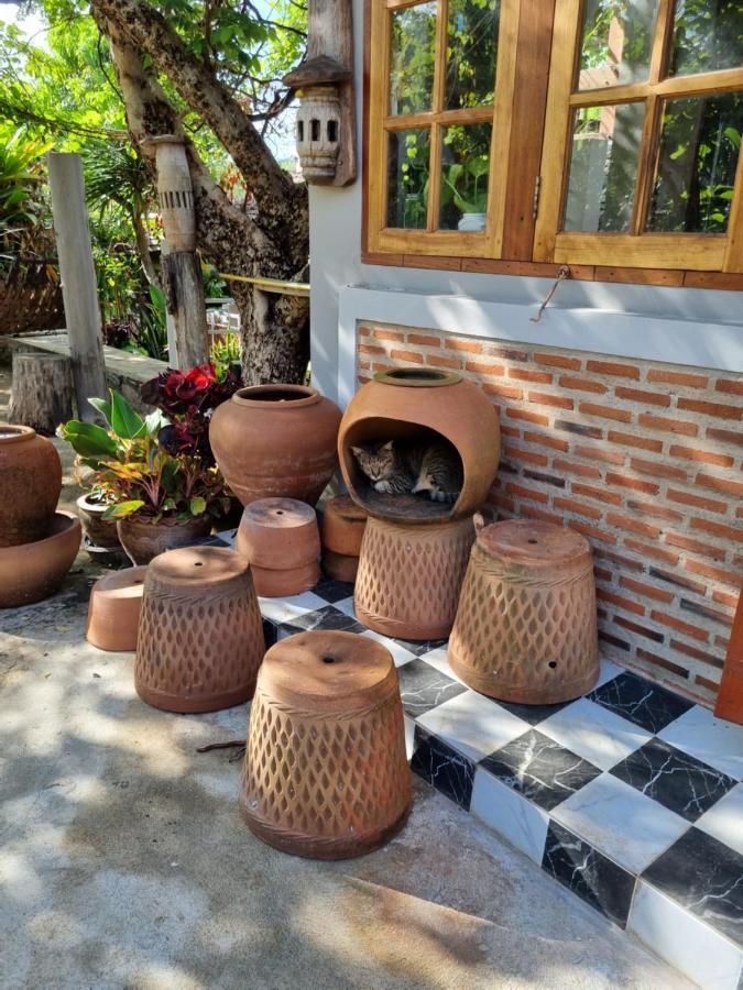 Hello Sichang Bungalow Ko Si Chang Dış mekan fotoğraf